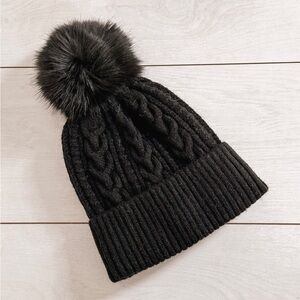 New CABLE-KNIT POMPOM BEANIE